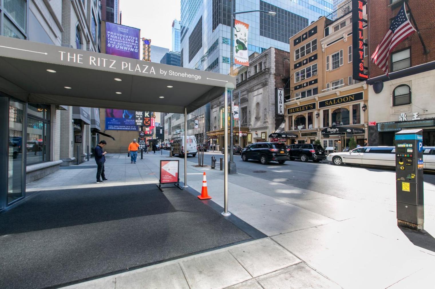Blueground Midtown Laundry Doorman Nr Shows Nyc-1414 *